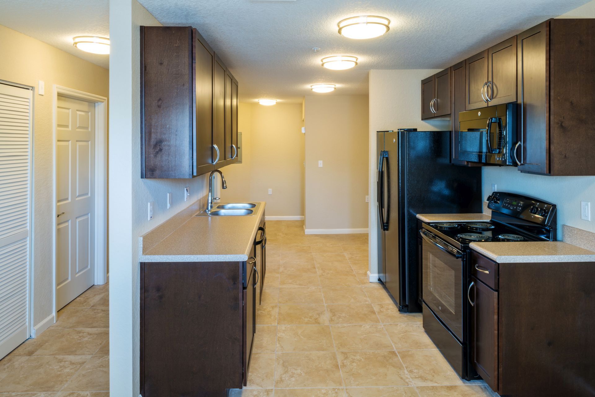 TheLandingCrossBayou2015-Unit Interior3